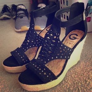 Guess wedges